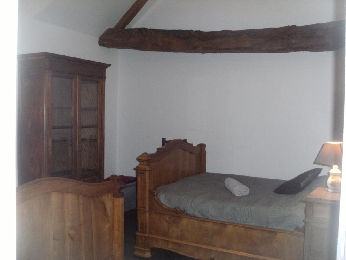 Hotel Grange Dans Ancien Corps De Ferme Bellengreville  Exteriér fotografie